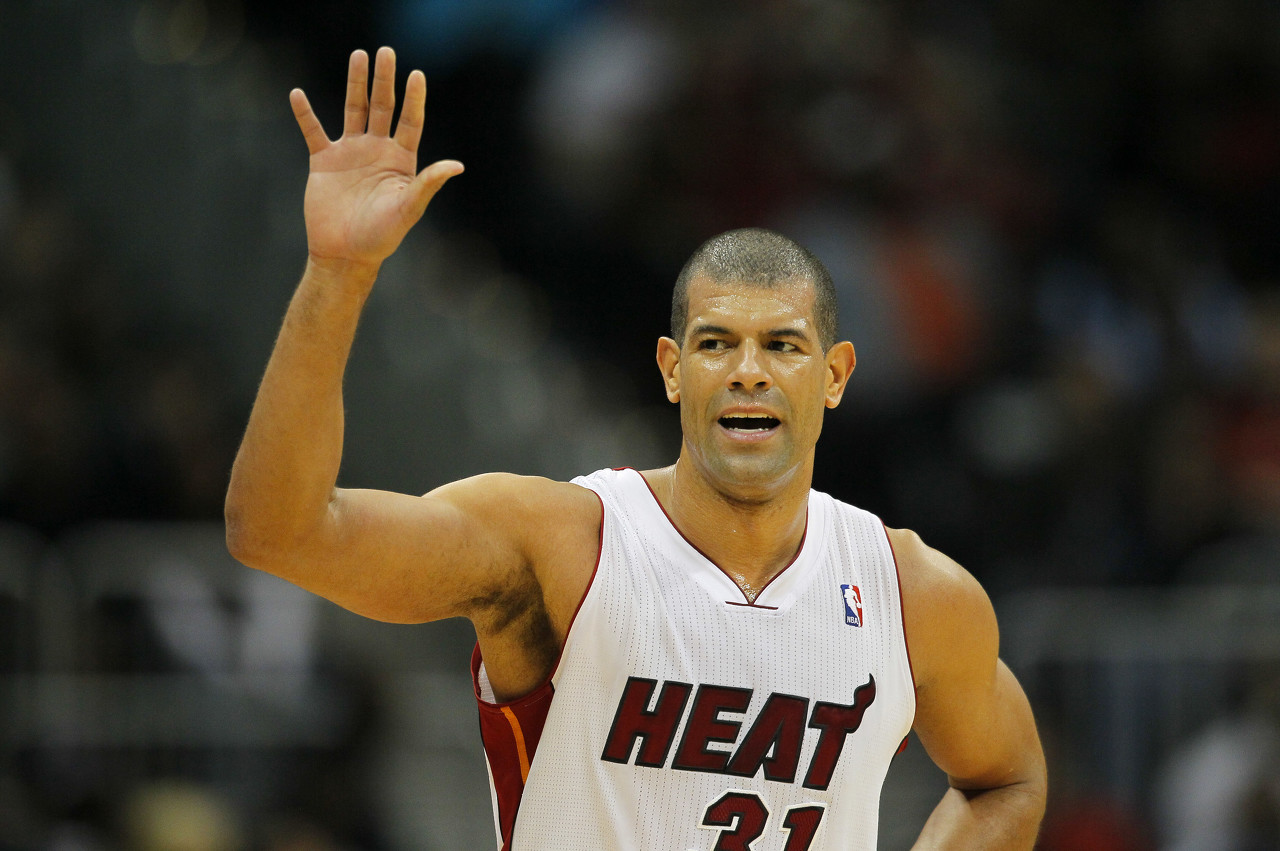 182体育官网-仅五位做到！00-01以来单赛季拿到至少80抢断+80封盖的新秀