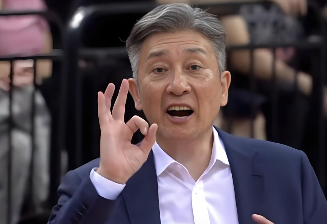 182体育-深圳队做出1个重要决定！签约2米18中锋 球迷：郑永刚要争冠